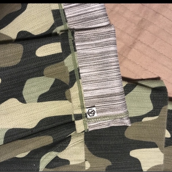 Agnes & Dora Moto Jegging Camo XS - Picture 7 of 7